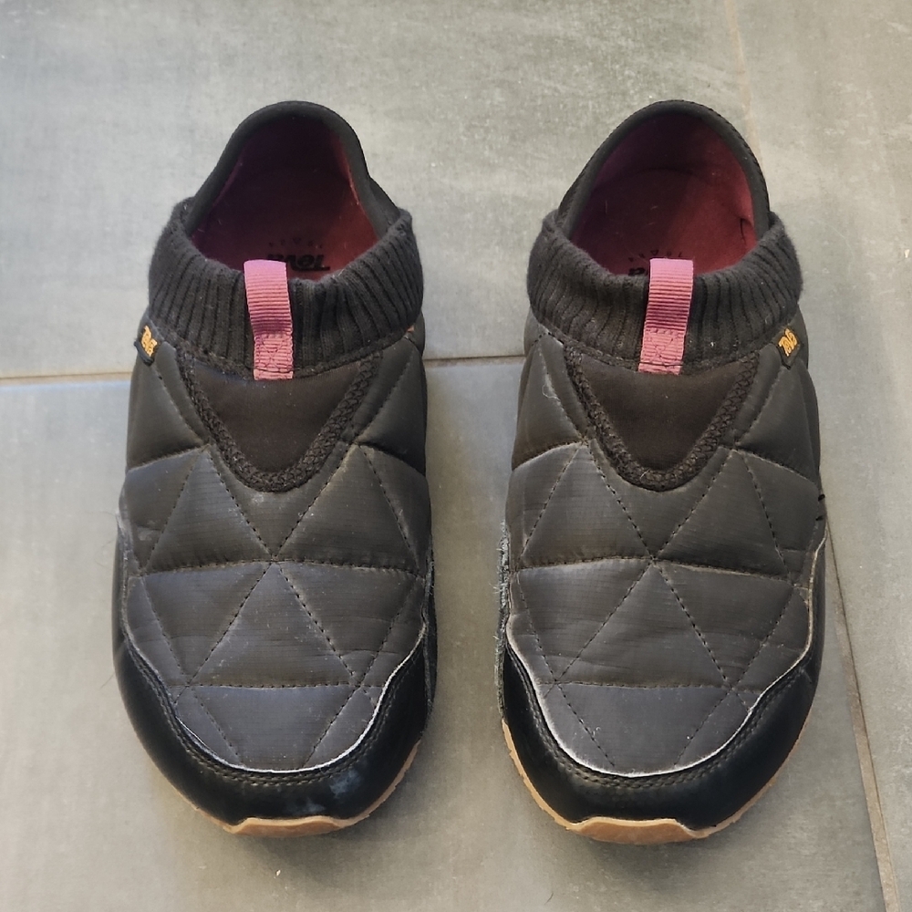 Black Quilted Slip-On Sneakers